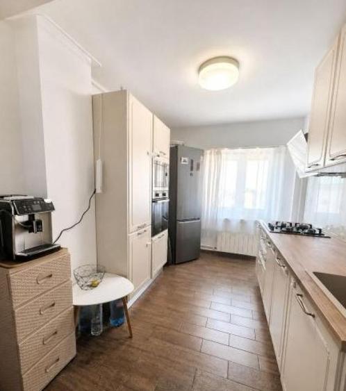 Apartament 3 camere 1994 80MP Unirii Mircea Voda CENTRALA PARCARE
