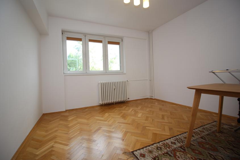 Muncii - Mihai Bravu, 3 camere decomandat, 75 mp, etaj 2/10, bl. 1974 reabilitat