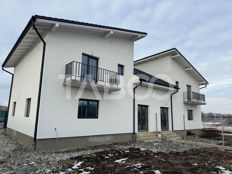 Casa de tip duplex acces 2 strazi curte libera 195 mp Mohu Sibiu - 3