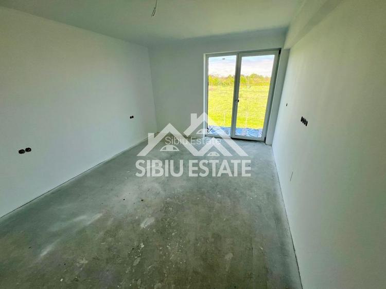 Casă Individuală cu Garaj , Calea Cisnadiei, zona Casa de Apă - 15