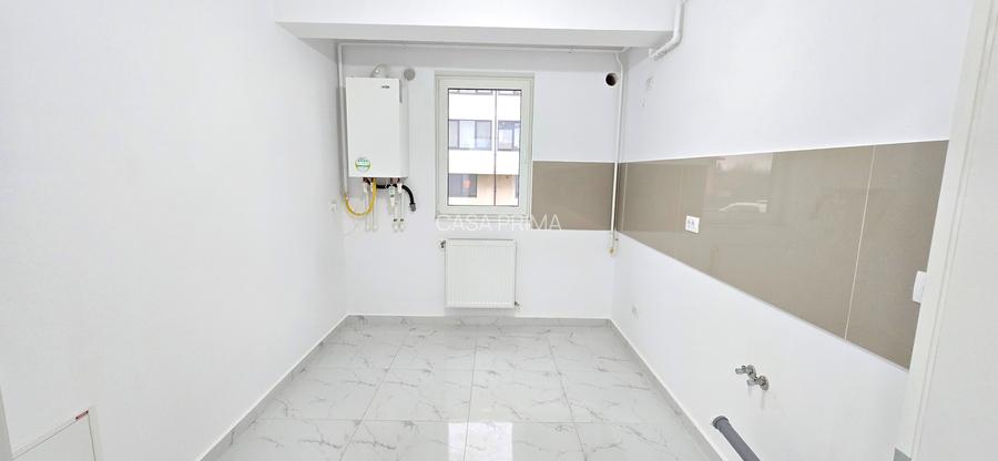 INTABULAT Apartament 3 camere, 2 bai, DECOMANDAT, parcare SUBTERANA - 2