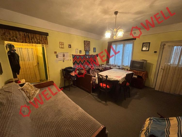 Casă de vânzare în Brețcu! - 10