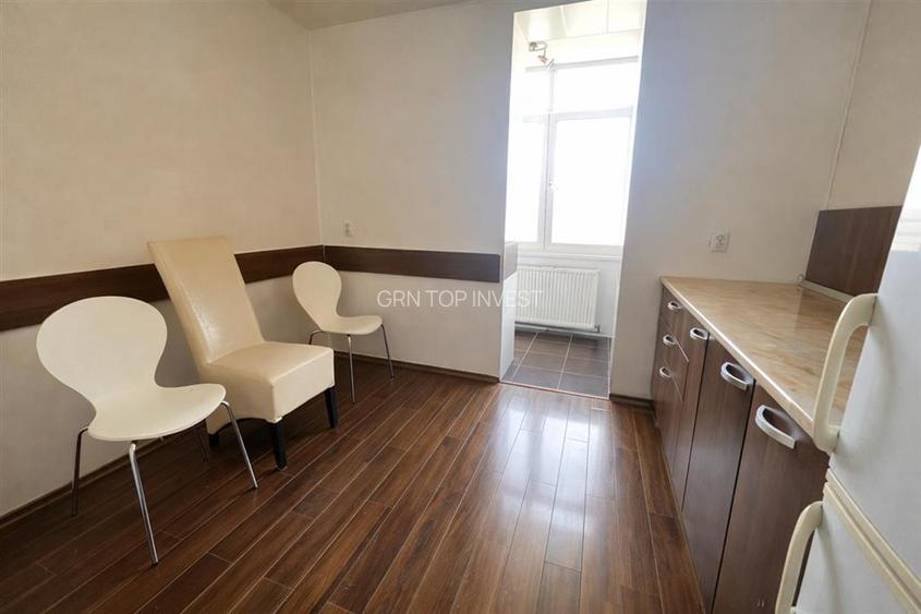 Apartament 3 camere decomandat cu 2 balcoane Bld Mihai Viteazu - 15