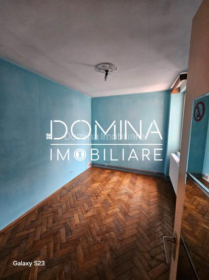 Vânzare apartament 3 camere *etaj 2 - decomandat* - Strada Zambilelor - 6
