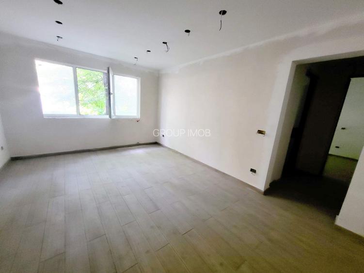 Intersectie Curtea Apel, Apart 2 Camere, parter Stradal + balcon, 85% renovat - 8