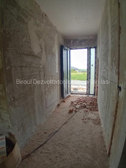 Casa cu 4 camere, Vorovesti, gata de predare - 10