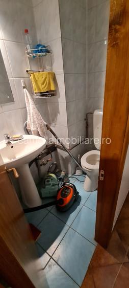 3 camere, decomandat, 2 bai, parcare, metrou Lujererului, tramvai 41, Veteranilo - 11