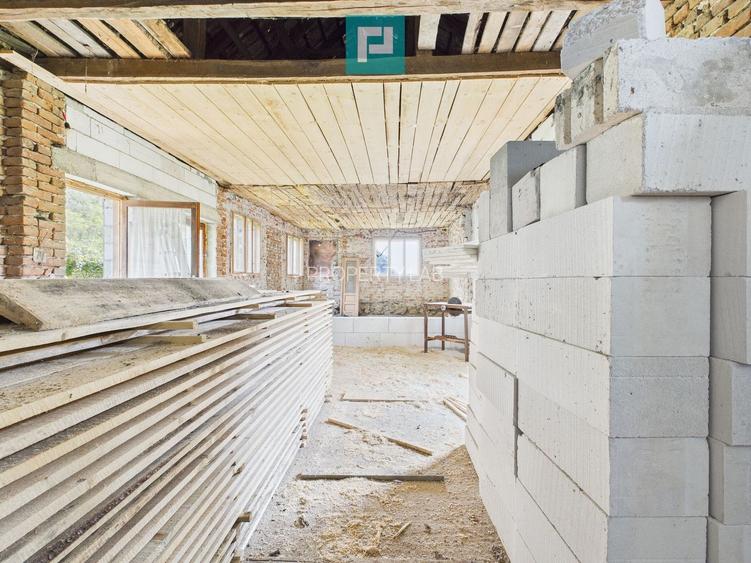 Casă cu teren generos Vărădia de Mureș - Stejar - 34