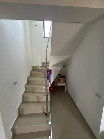Casă tip duplex P+1+M, structură beton, curte 400 mp, 2 parcări – Domnești - 14