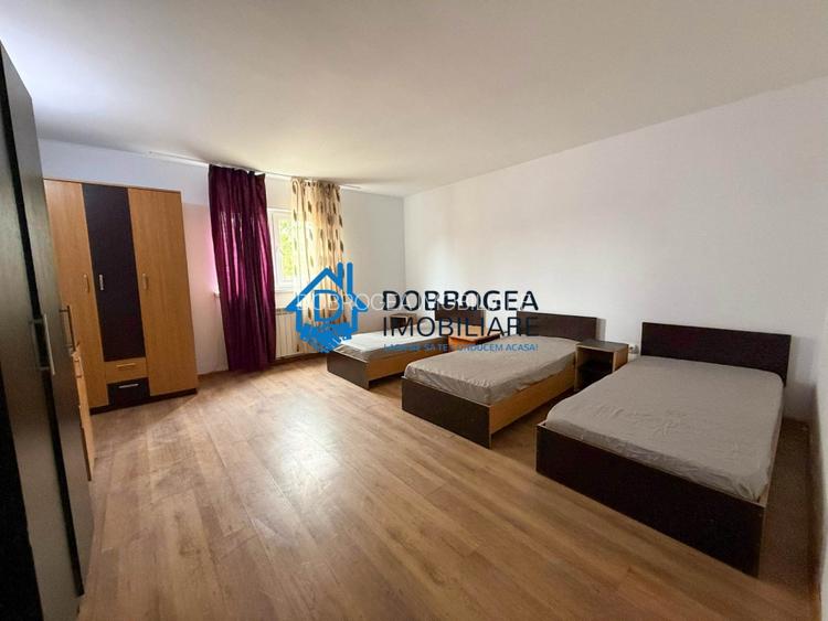 Inchiriere Casa P+1+M pentru muncitori | 30 locuri cazare | 2 bucatarii, curte - 10