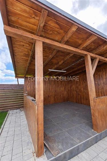 Casa moderna,  singura in curte - Izvor - 29