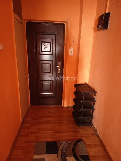 De vînzare ap .2 camere etaj 3 /4 str.Dunarii zona L - 5