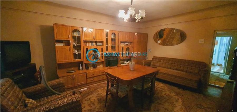 Royal Imobiliare - Vanzare Casa in zona Sud - 23