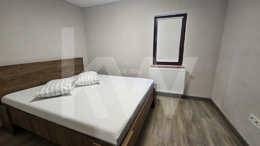 Apartament la casa de inchiriat 3 camere Cisnadie - 4