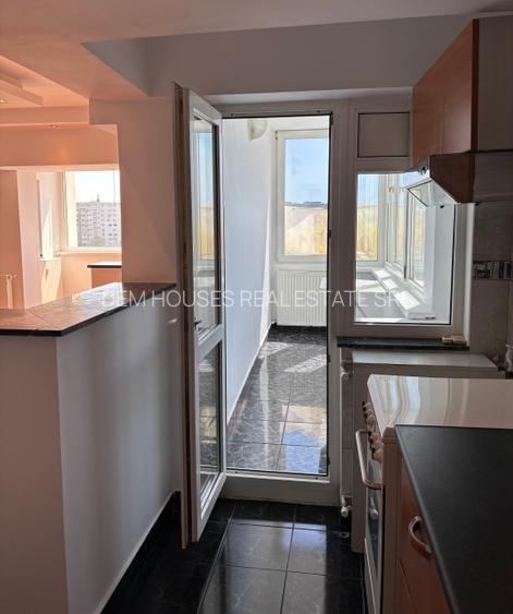 Duplex superb,bloc monolit stradal pe Bulevardul DECEBAL,vedere libera pe sud - 11