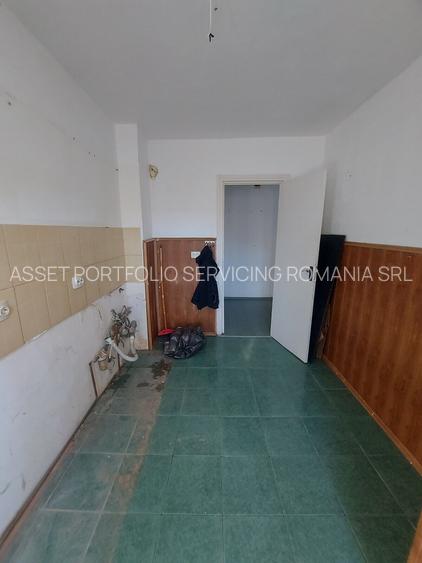 Apartament cu trei camere Pitesti-Arges - 7