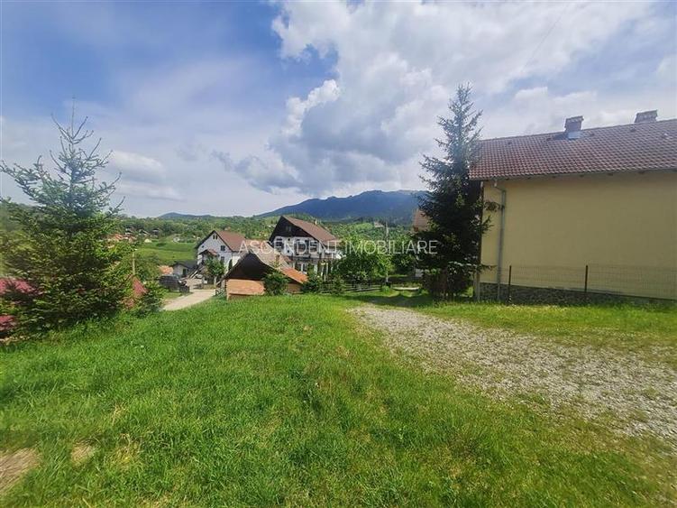 FILM! 1.450 mp intravilan, la DN, incantare peisagistica, Bran, Moieciu, Brasov - 24