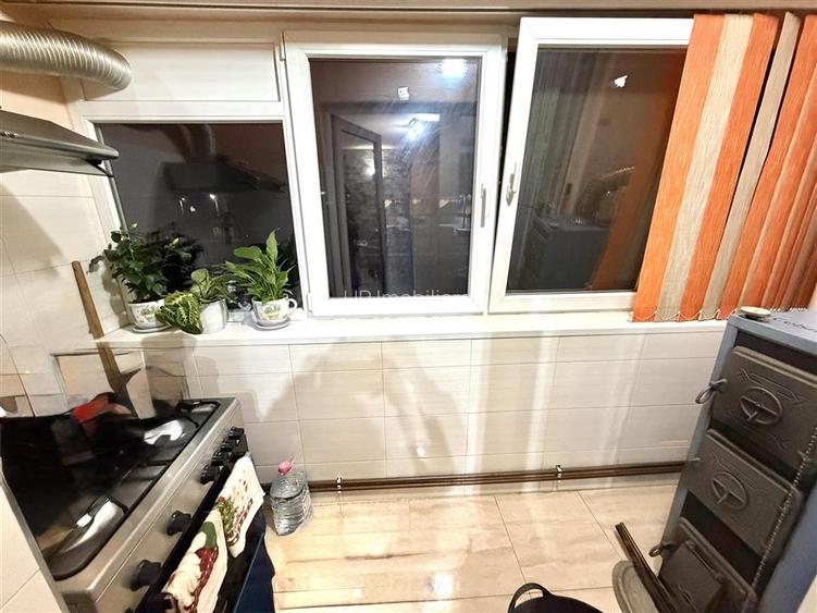 APARTAMENT DE VANZARE | 2 CAMERE | DECOMANDAT | BLOC NOU | BEIUS - 4