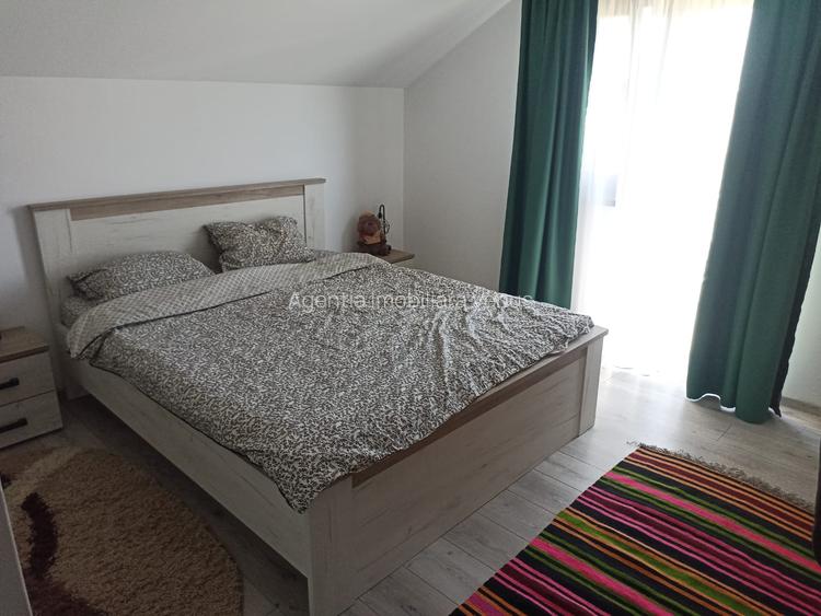 Casa D+P+E la intrare in Curtesti - 11