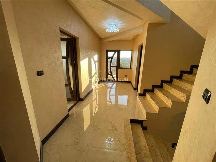 Casa noua P+1+M zona centrala - 8