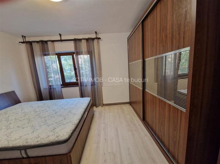 2 cam Drumul Sarii-  Liceul Ion Barbu, str. Nabucului, parcare - 18
