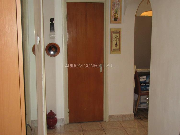 Inchiriere 3 camere Lacul Tei – Facultate – vedere spre LAC - 13