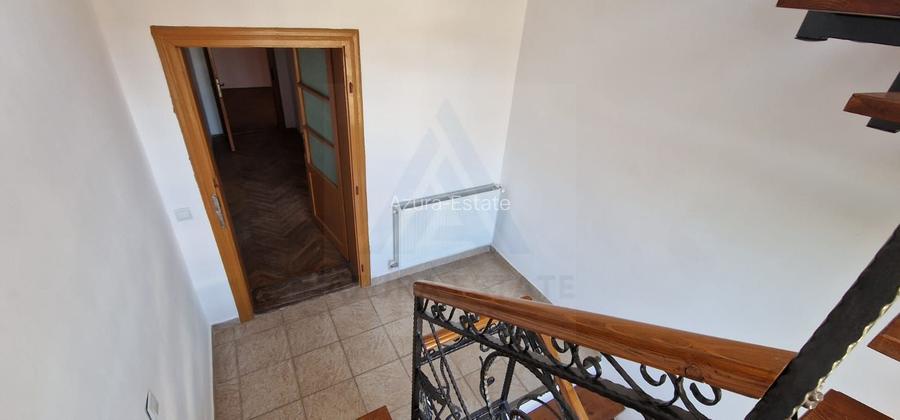 Casa P+1+M cu 5 camere teren 486 mp garaj si filigorie in Trei Stejari - 2