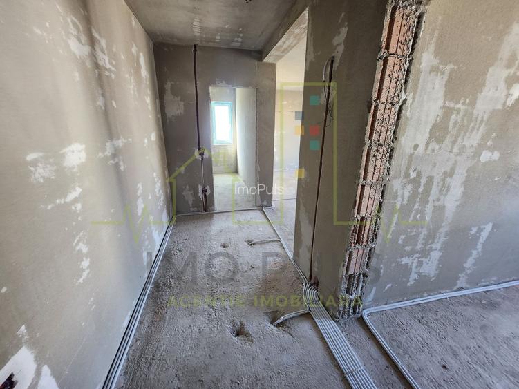 Gradina proprie 28 MP. Bloc nou. Loc de parcare si TVA incluse in pret. - 2