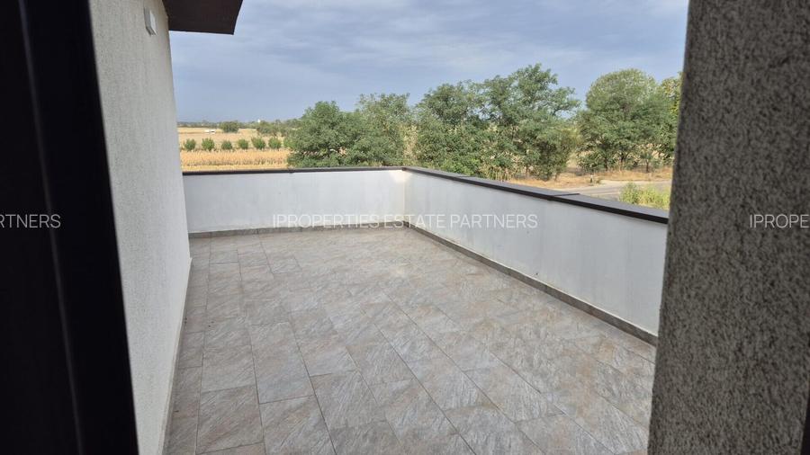 Casa de vanzare Comuna 1 Decembrie - 18