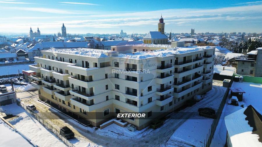 Apartament cu 3 camere tip PENTHOUSE de închiriat în zona PODUL VIILOR - 20