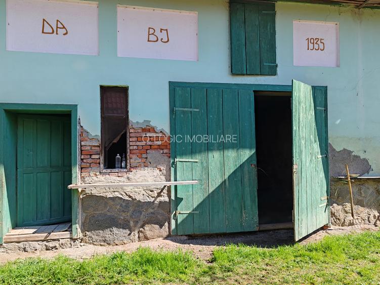 Casa 3 camere libera la vanzare TARLUNGENI - 12