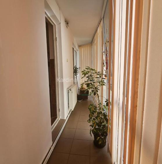 Apartament 3 camere  decomandat etajul 1 Astra-Cocorului - 14