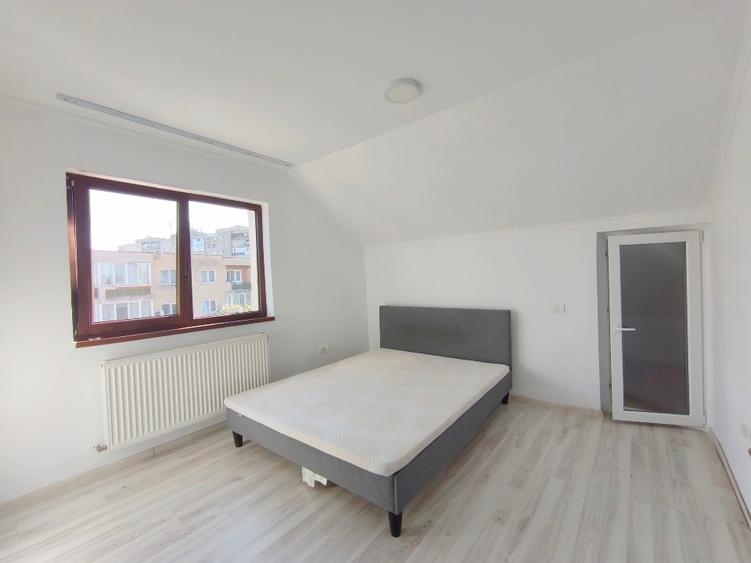 Apartament 3 dormitoare, parcare proprie,bloc nou, Vlaicu