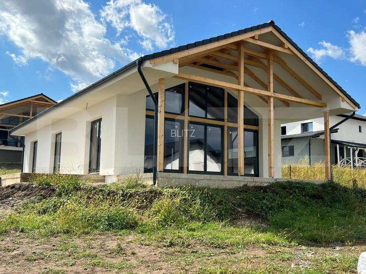 Casa Ultramoderna pe un singur nivel in Livezeni - 4
