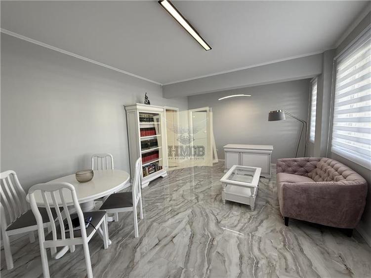 Spatiu birouri modern cu 2 camere si parcare zona Mandra