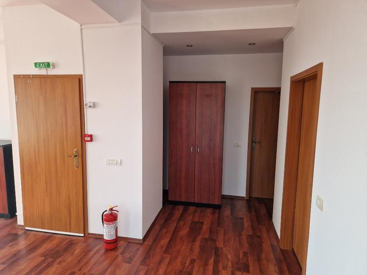 De închiriat spațiu 270 mp