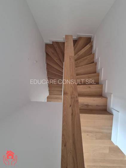 METROU LAMINORULUI (The Meadows)- Vila cu vedere catre lac, ne/mobilata luxury! - 14