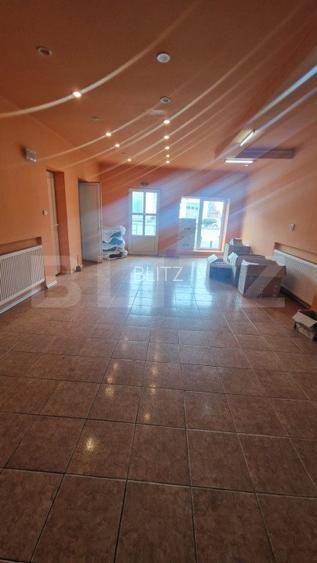 Casa in Centru Civic 4 camere , D +P+ E , PLUS SPATIU COMERCIAL - 5