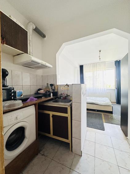 Garsonieră | etaj intermediar | 22 mpu | Taberei Manastur