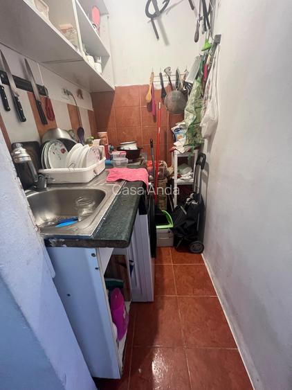 vand garsoniera tiglina 1 et 10 pret 32.000 euro neg - 3