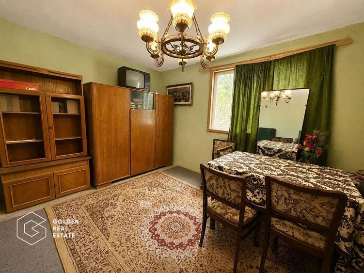 Casa traditionala cu teren 3.086 mp,  Căpruța, Arad