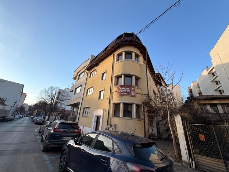 Clădire multifuncțională de vânzare – Autorizatie Constructie