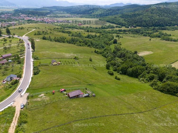 Teren 4200mp cu potențial turistic în Vulcan BV–vedere panoramică