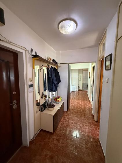 Brancoveanu - Oltenitei vanzare apartament 3 camere