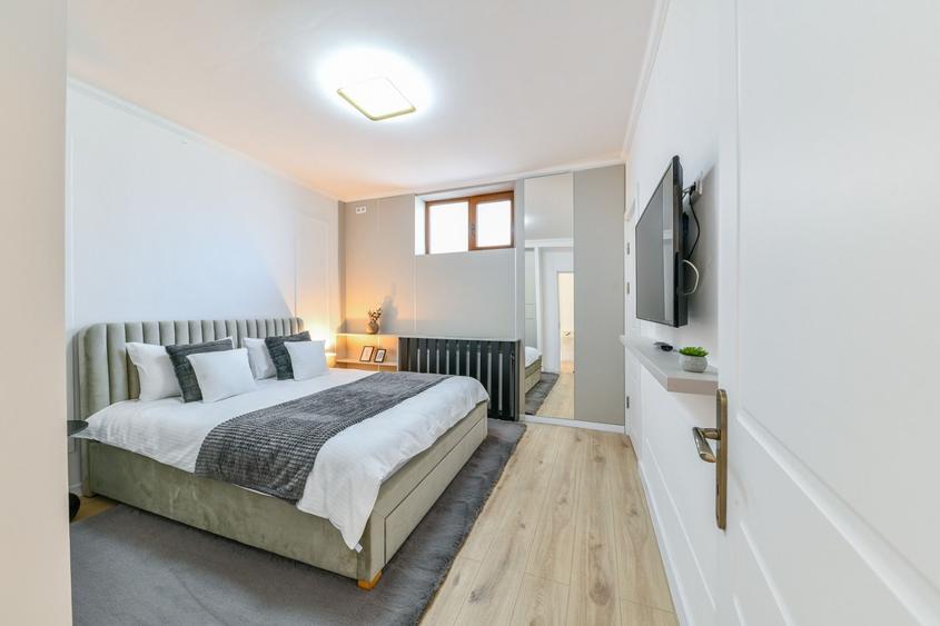 0% Comision, Apartament 3 camere, 83mp, Republicii, monument istoric