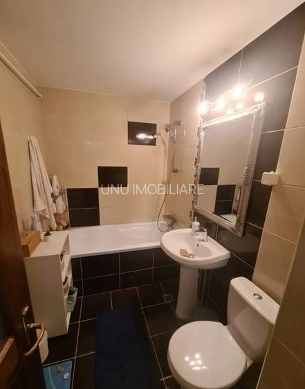 3 Camere Decomandat 72mp Mobilat zona Nicolina - 7