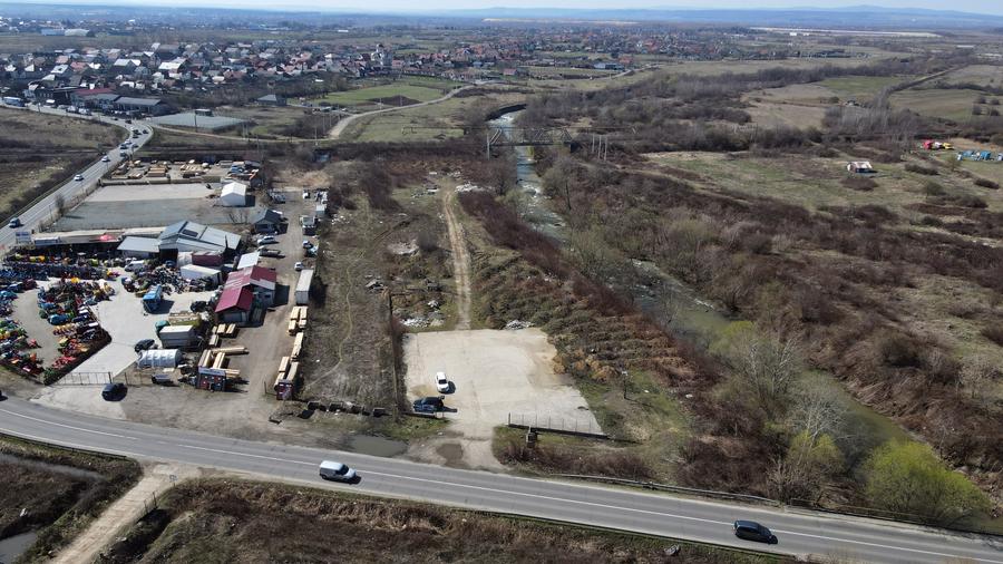 Teren Intravilan de Vânzare – Zonă Industrială, Acces Direct din Strada Europa