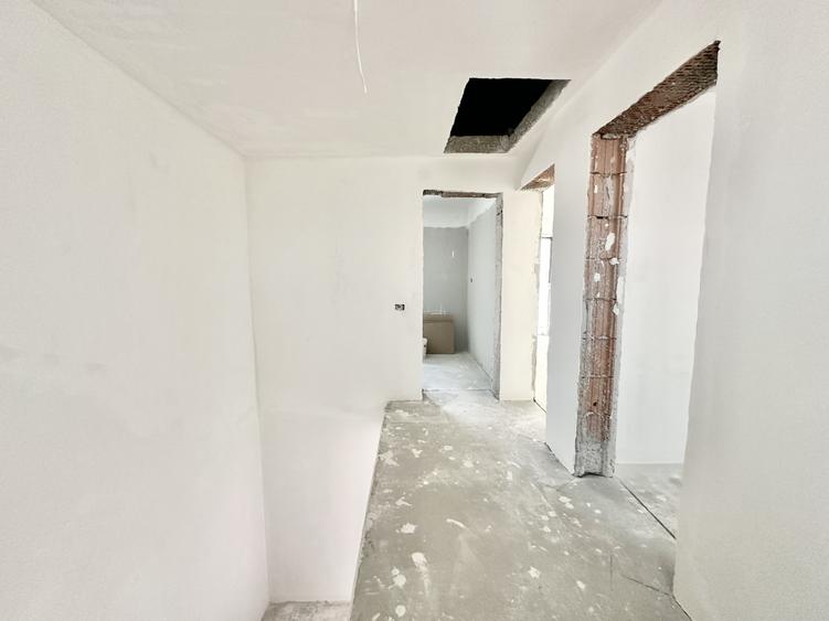 Duplex despartit prin camera tehnica | 4 camere | 115 mp utili | Drumul Boilor