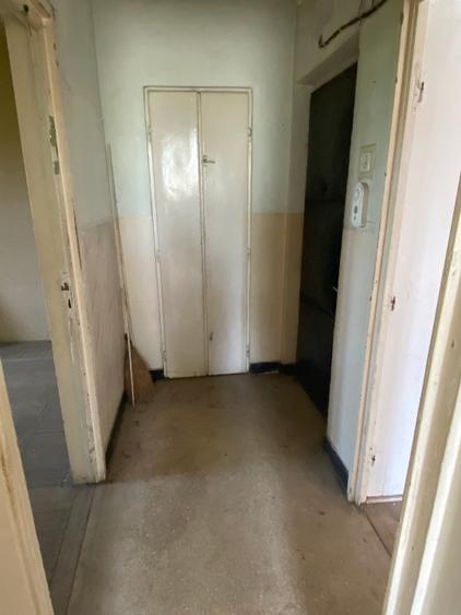 Vand apartament cu 3 camere vis a vis de kfc