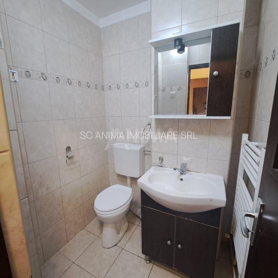 Apartament cu 4 camere, etaj 1, compartimentare decomandată, zonă excelentă - 8